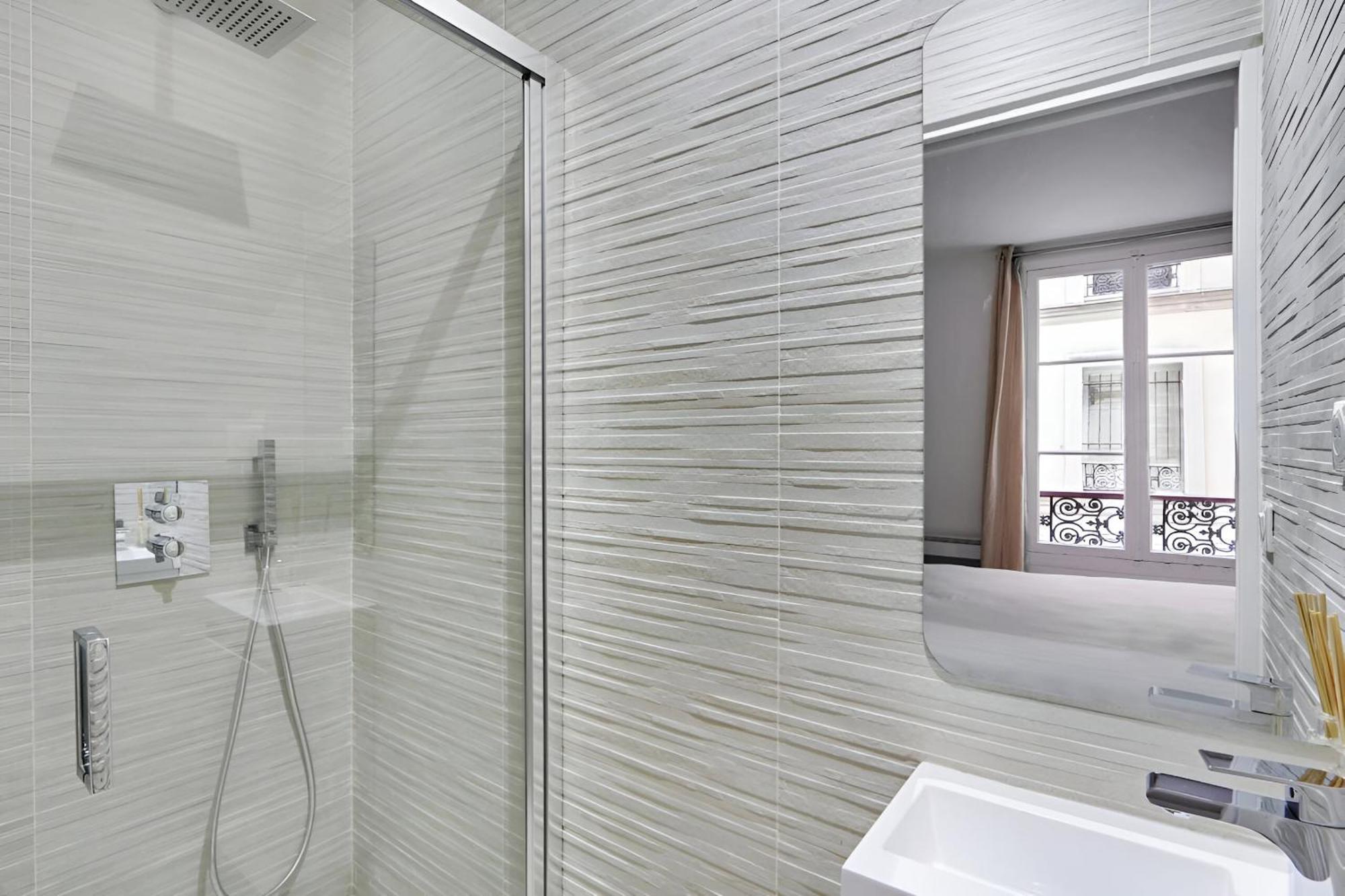 Appartement Spacieux Et Lumineux A Montorgueil Parigi Esterno foto
